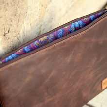 Load image into Gallery viewer, Laptop Case - Diesel Brown Leather

