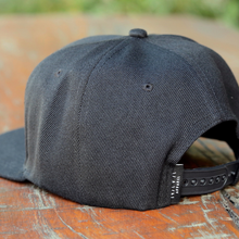 Load image into Gallery viewer, Snapback Cap - Black
